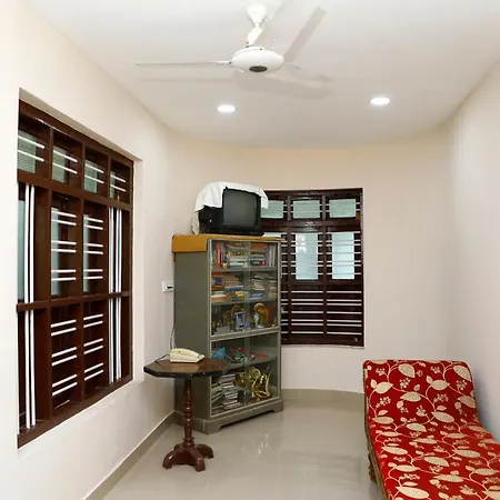 Valiyath Holidays Homestay Mundrothuruth Exterior photo