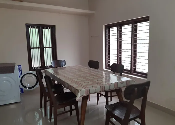 Valiyath Holidays Homestay